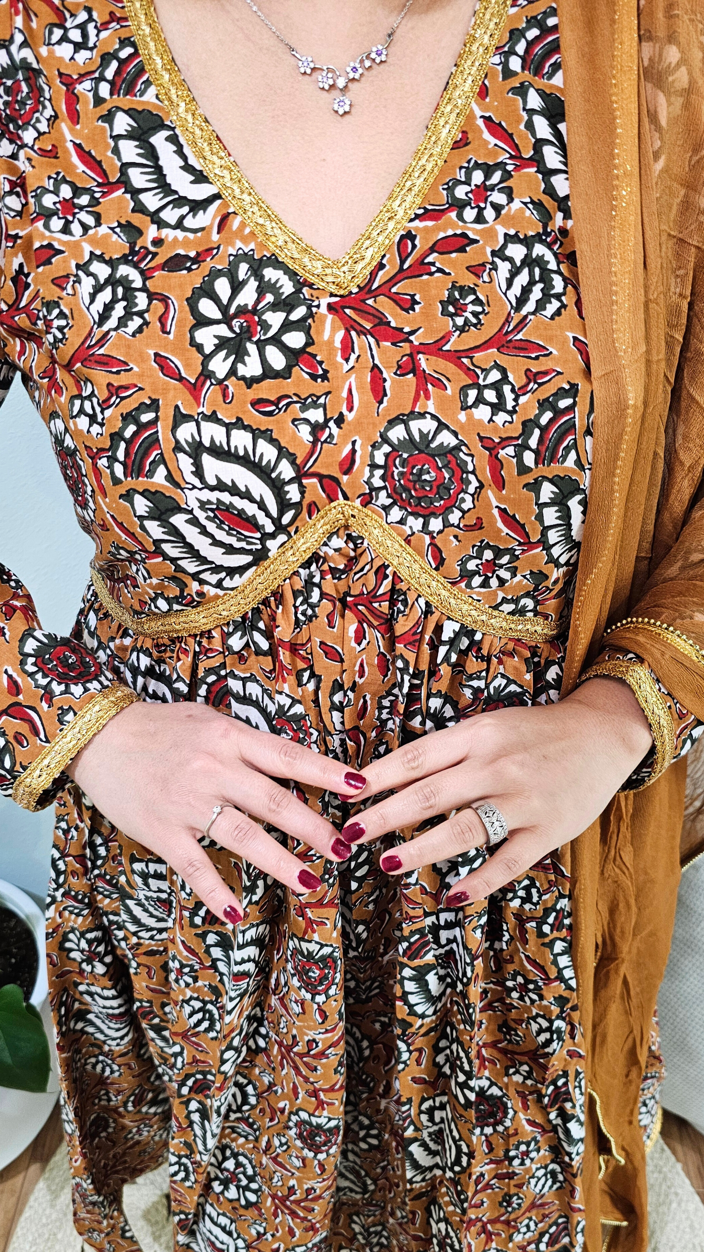 PABI ANARKALI