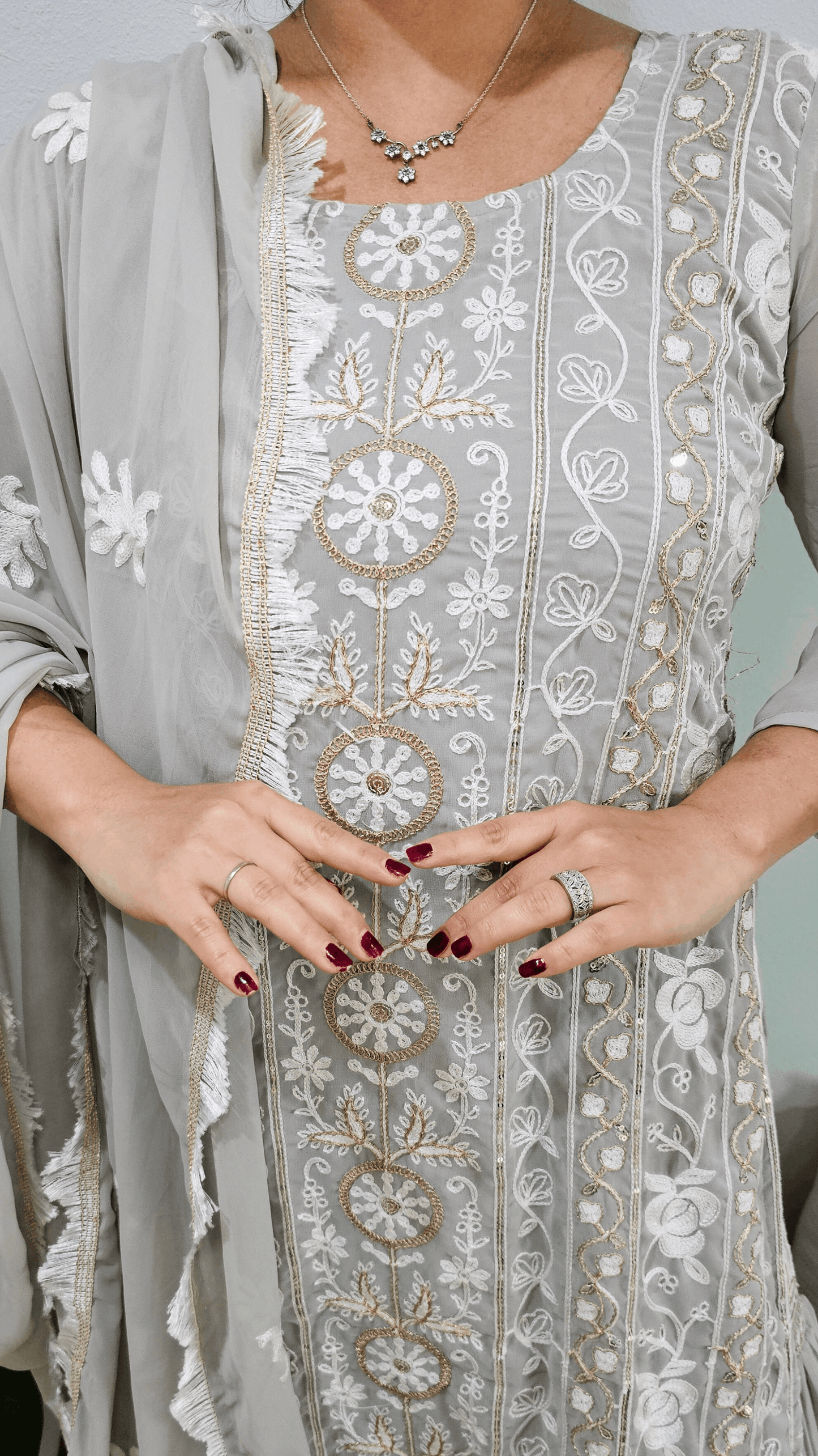 TARA GHARARA GREY